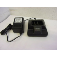 Motorola Radio HTN9042A rapid charger for P1225 P1225LS GP300 GP350 P110 GTX